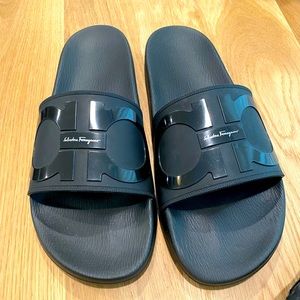 Salvatore Ferragamo Black Groove 2 Rubber Slides - NEW